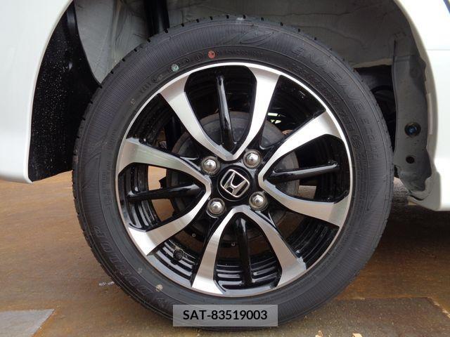 Honda N BOX CUSTOM 2023-10 337054-28
