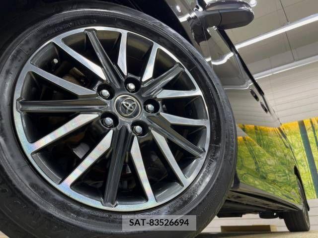 Toyota VOXY 2015-12 377080-14