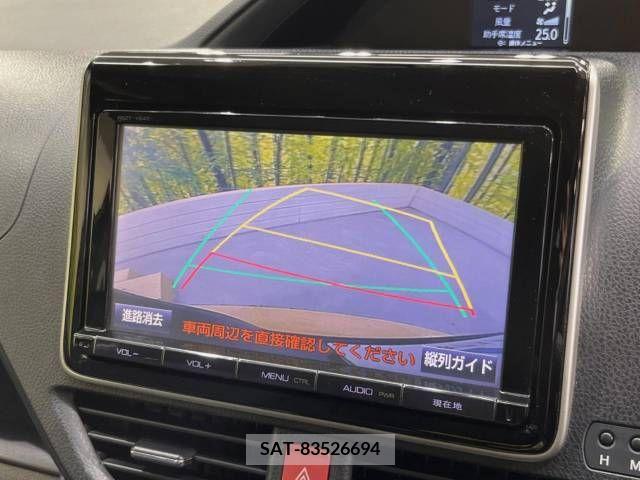 Toyota VOXY 2015-12 377080-3