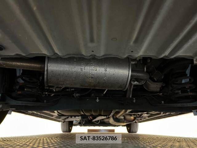 Nissan SERENA 2018-05 338060-19