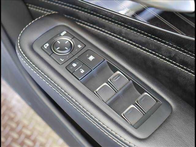 Lexus LS 2018-02 190414-18