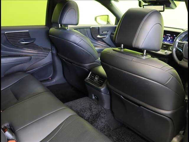Lexus LS 2018-02 190414-24