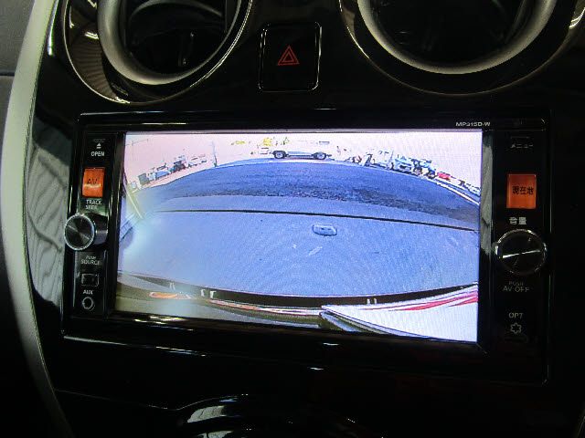 Nissan NOTE 2015-07 192988-5