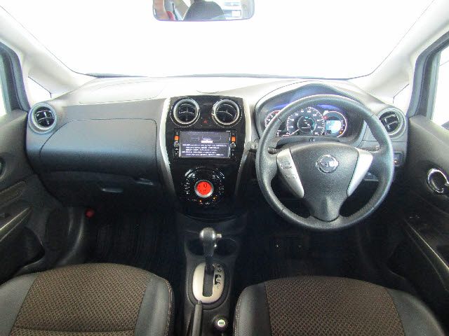 Nissan NOTE 2015-07 192988-1
