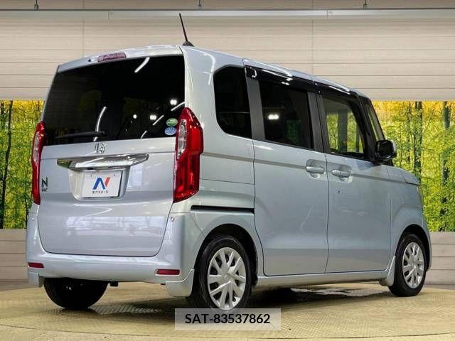 Honda N BOX 2019-06 346929-17