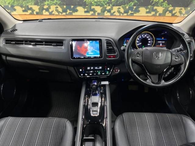 Honda VEZEL 2015-05 186953-1