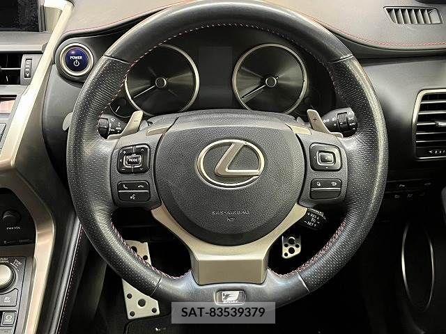 Lexus NX 2015-08 214749-12