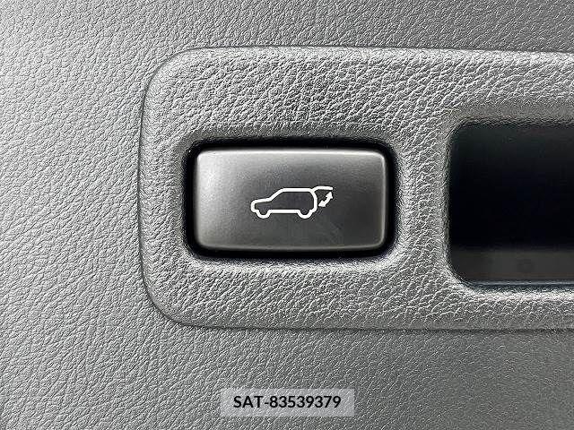 Lexus NX 2015-08 214749-15