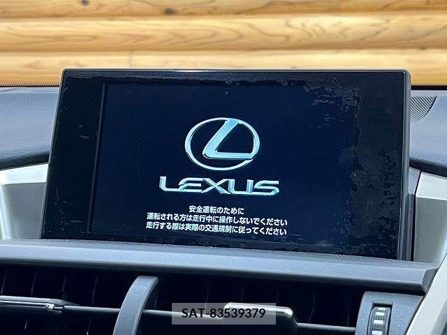 Lexus NX 2015-08 214749-2