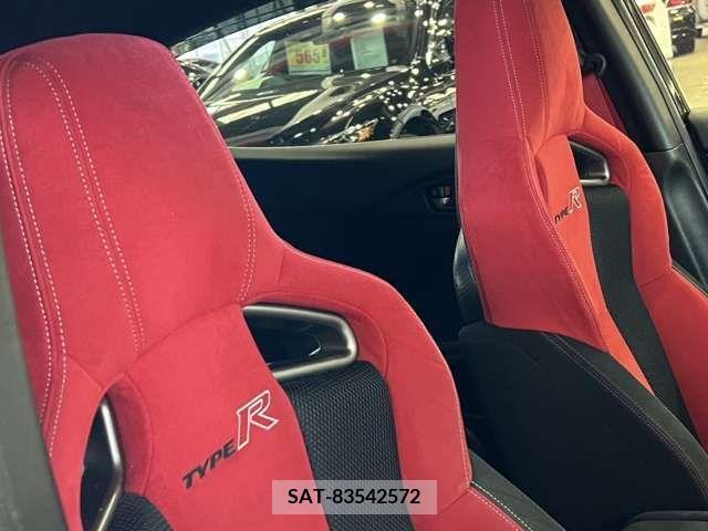 Honda CIVIC 2018-05 264463-6