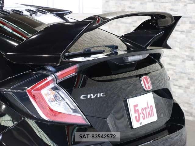Honda CIVIC 2018-05 264463-16