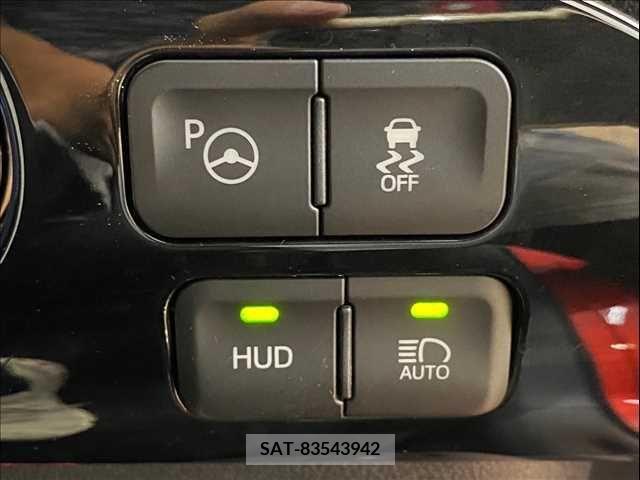 Toyota PRIUS 2017-03 381208-7