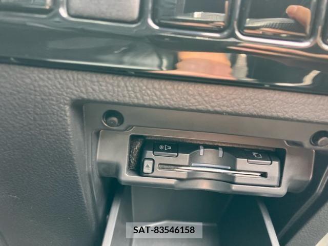 Toyota VELLFIRE 2008-11 394756-21