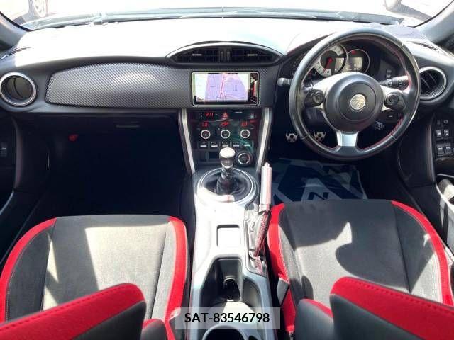 Toyota 86 2017-12 355213-1