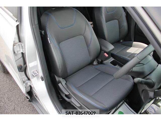 Nissan KICKS 2020-10 362293-15