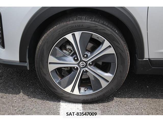 Nissan KICKS 2020-10 362293-13