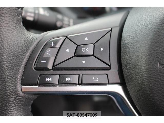 Nissan KICKS 2020-10 362293-4