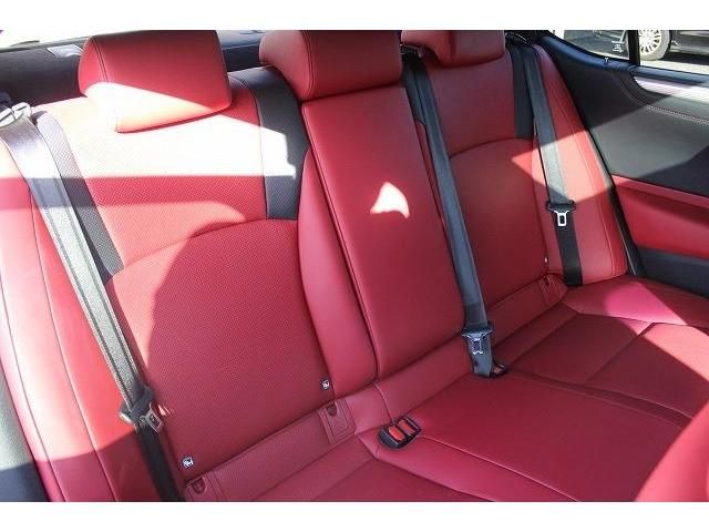 Lexus ES 2019-08 194083-13