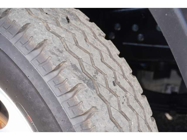 Mitsubishi CANTER 2023-06 190933-9