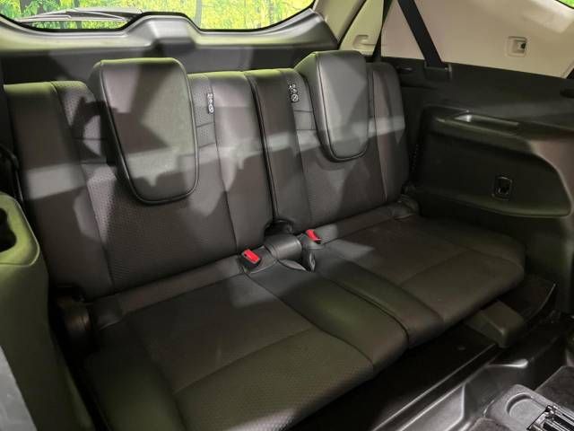 Nissan X-TRAIL 2016-05 28249-11