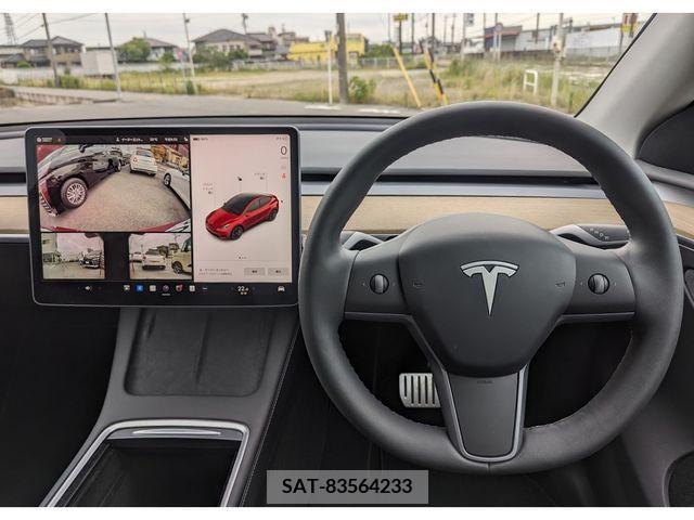 Tesla MODEL Y 2022-09 375276-12