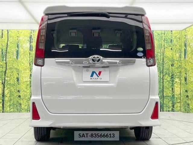 Toyota NOAH 2014-04 365094-15
