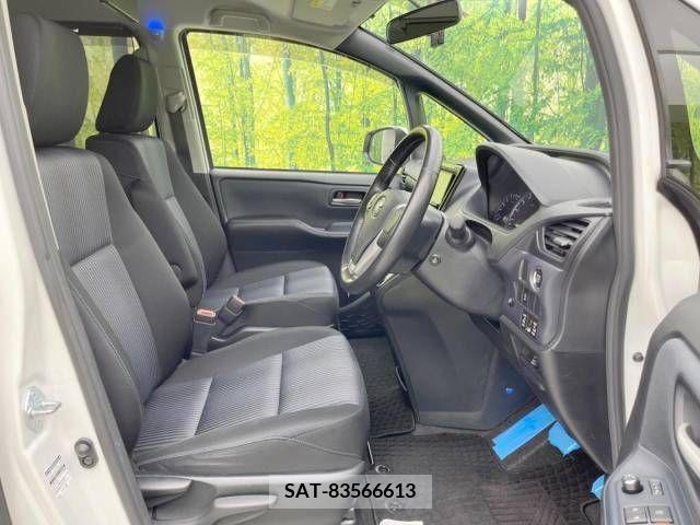 Toyota NOAH 2014-04 365094-8