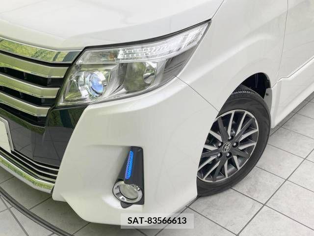 Toyota NOAH 2014-04 365094-12