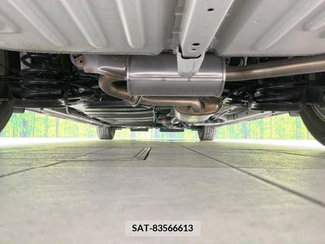 Toyota NOAH 2014-04 365094-19