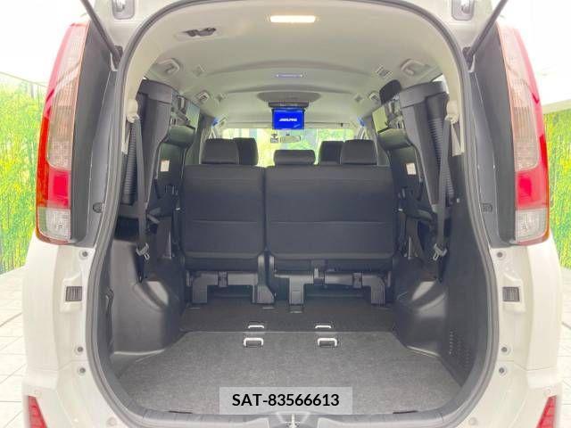 Toyota NOAH 2014-04 365094-10