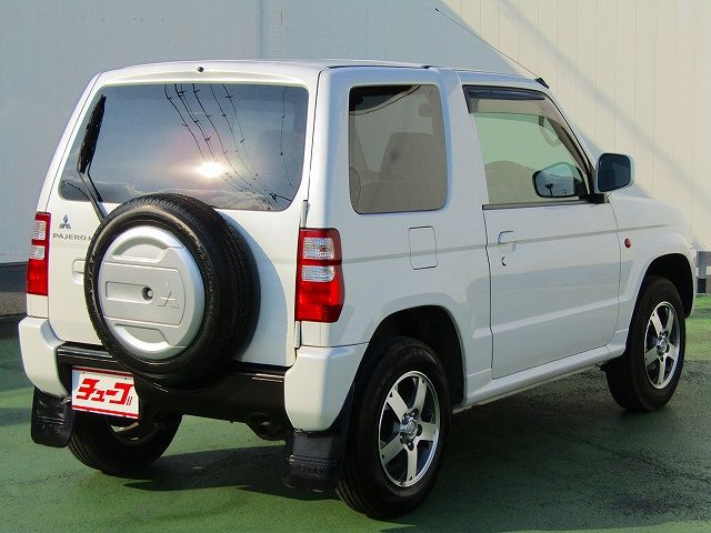 Mitsubishi PAJERO MINI 2012-08 8323-2