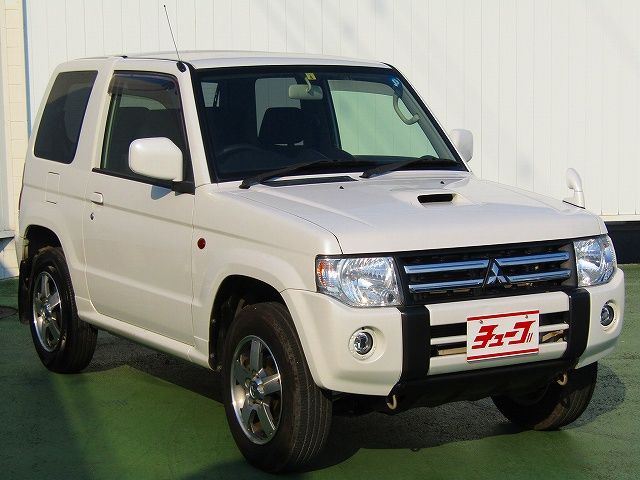 Mitsubishi PAJERO MINI 2012-08 8323-6