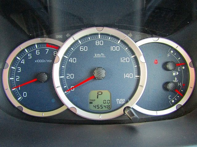Mitsubishi PAJERO MINI 2012-08 8323-7