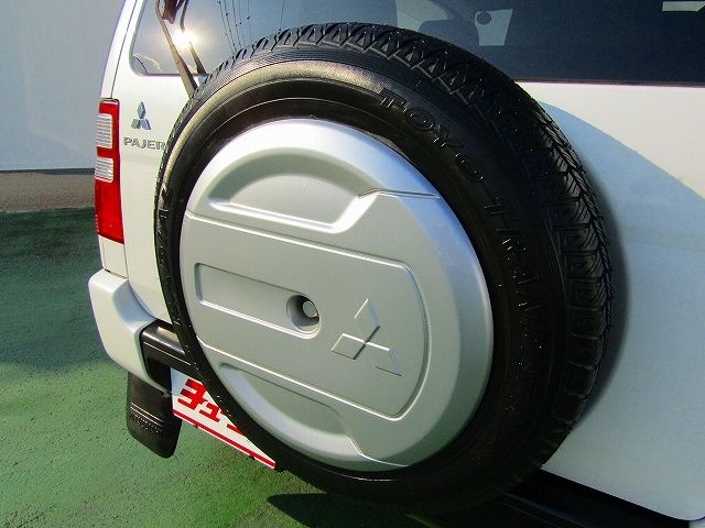 Mitsubishi PAJERO MINI 2012-08 8323-15