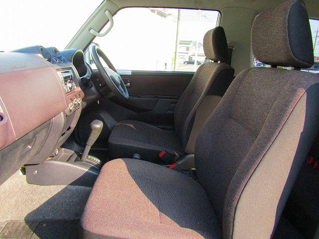 Mitsubishi PAJERO MINI 2012-08 8323-18