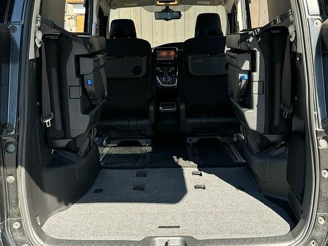 Nissan SERENA 2019-07 194538-19