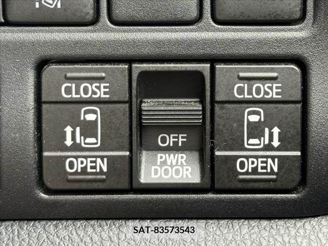Toyota VOXY HYBRID 2021-07 322893-5