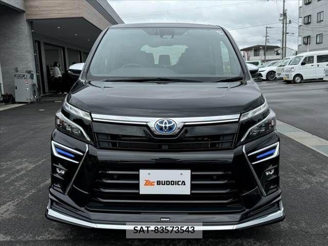 Toyota VOXY HYBRID 2021-07 322893-8