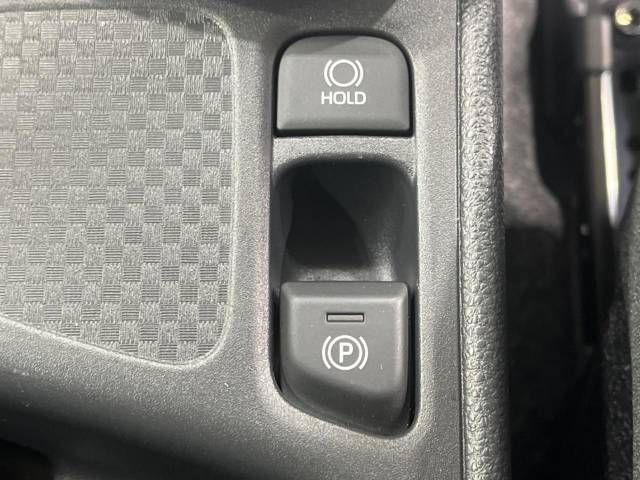 Toyota YARIS CROSS 2023-06 24631-7