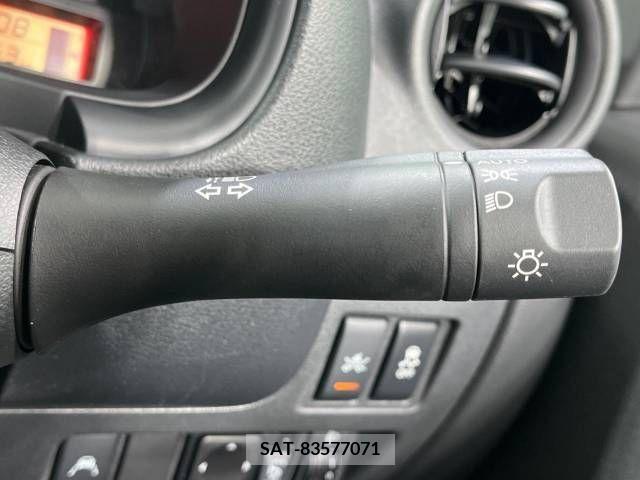 Nissan MARCH 2021-07 308118-6