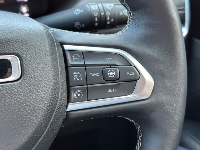 Jeep COMMANDER 2023-01 16829-14