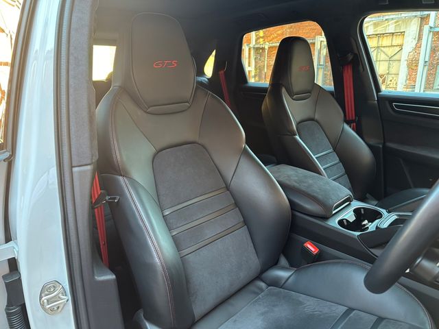 Jeep COMMANDER 2023-01 16829-11