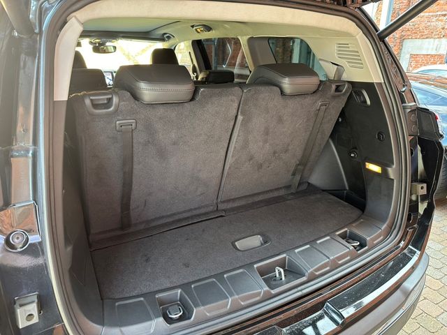 Jeep COMMANDER 2023-01 16829-6