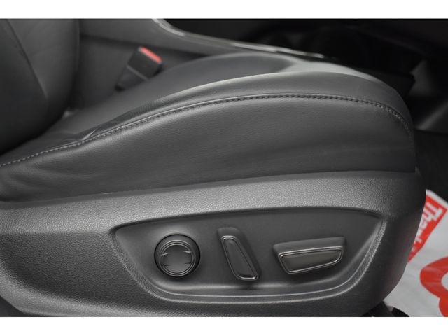 Toyota PRIUS 2019-06 9601-10