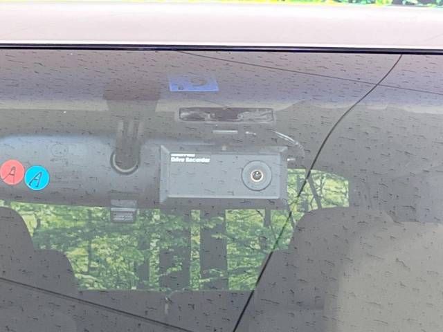 Mitsubishi DELICA D5 2009-09 192133-6