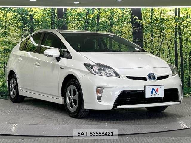 Toyota PRIUS 2014-01 366573-16