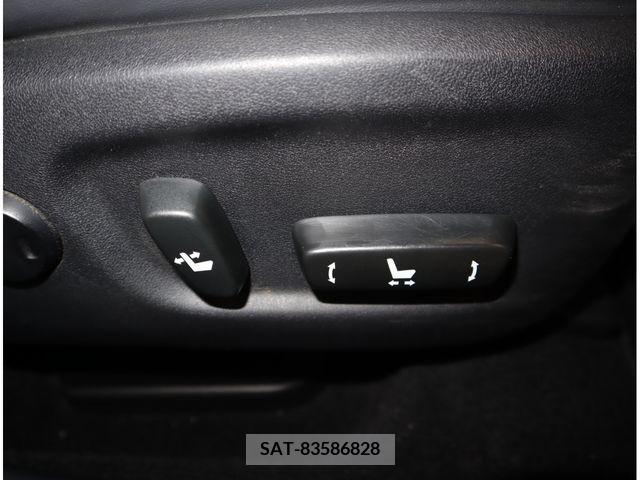 Lexus CT 2011-03 322692-20