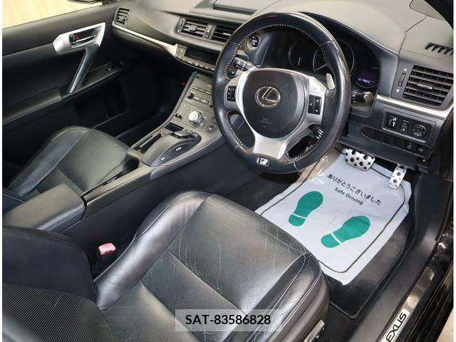 Lexus CT 2011-03 322692-16