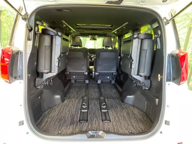 Toyota ALPHARD 2022-11 12770-11