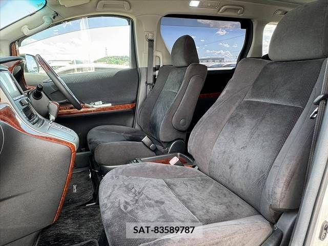 Toyota VELLFIRE 2010-09 299842-17